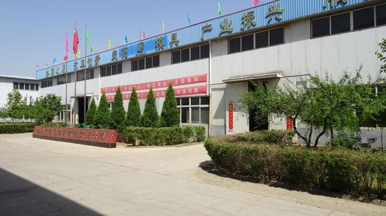 맞춤형 주입 플라스틱 부품 알루미늄 다이 펀딩 곰팡이 폴리카보네이트 플라스틱 재료로 만들어졌습니다