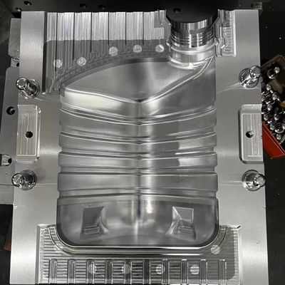 우수한 밀봉성과 내식성을 갖춘 HDPE/LDPE/PP 소재의 맞춤형 특수 모양 플라스틱 가스 탱크 및 연료 탱크