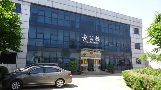 주문형 플라스틱 부품을 만들어 냅니다. 그리고 구멍과 여러 구멍과 관용 0.01mm 그리고 원소에서 단일 구멍